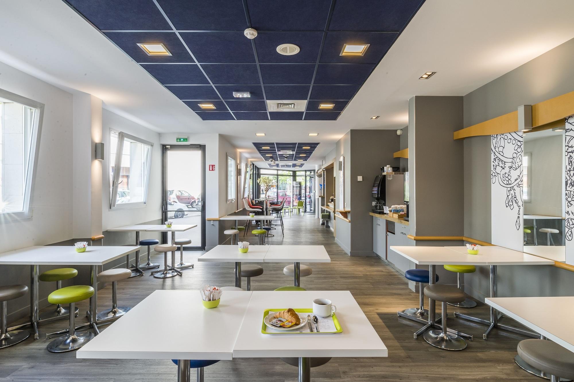 Ibis Budget Marne La Vallee Val D'Europe Montévrain Restaurant photo