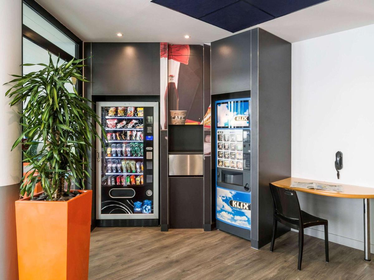 Ibis Budget Marne La Vallee Val D'Europe Montévrain Exterior photo